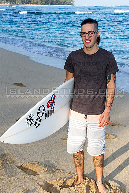 Hairy Punk Surfer Jerks Off Image